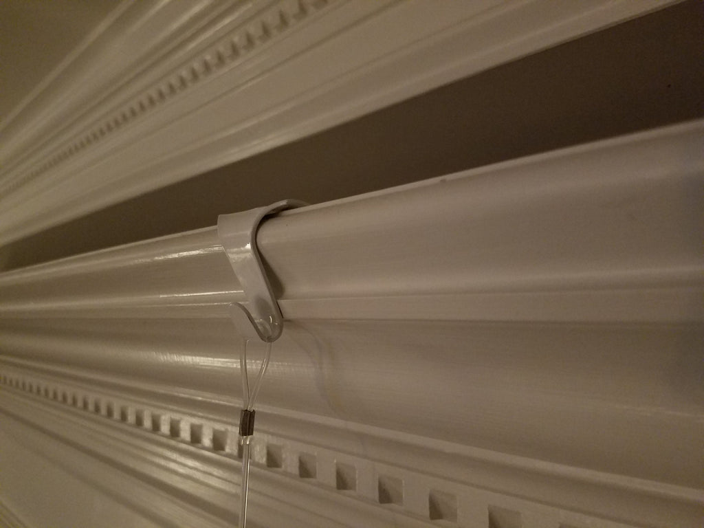 Art Display Systems ADS White Large Molding Hook Kit with Looped Perlon Cord + Medium Picture Hook - ART DISPLAY SYSTEMS