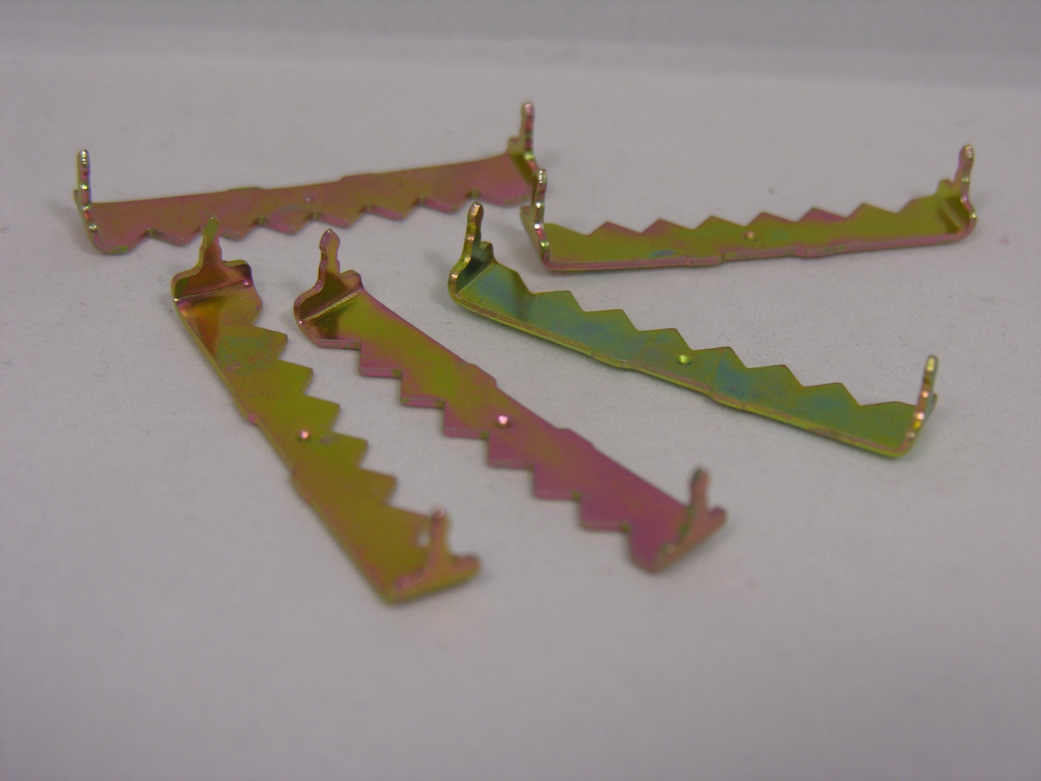 Large Brass Plated Nailess Sawtooth Picture Frame Hangers ADS ART